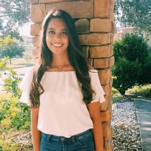 Meet your Posher, Adena